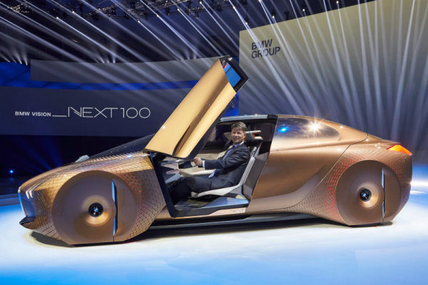 BMW Vision Next 100